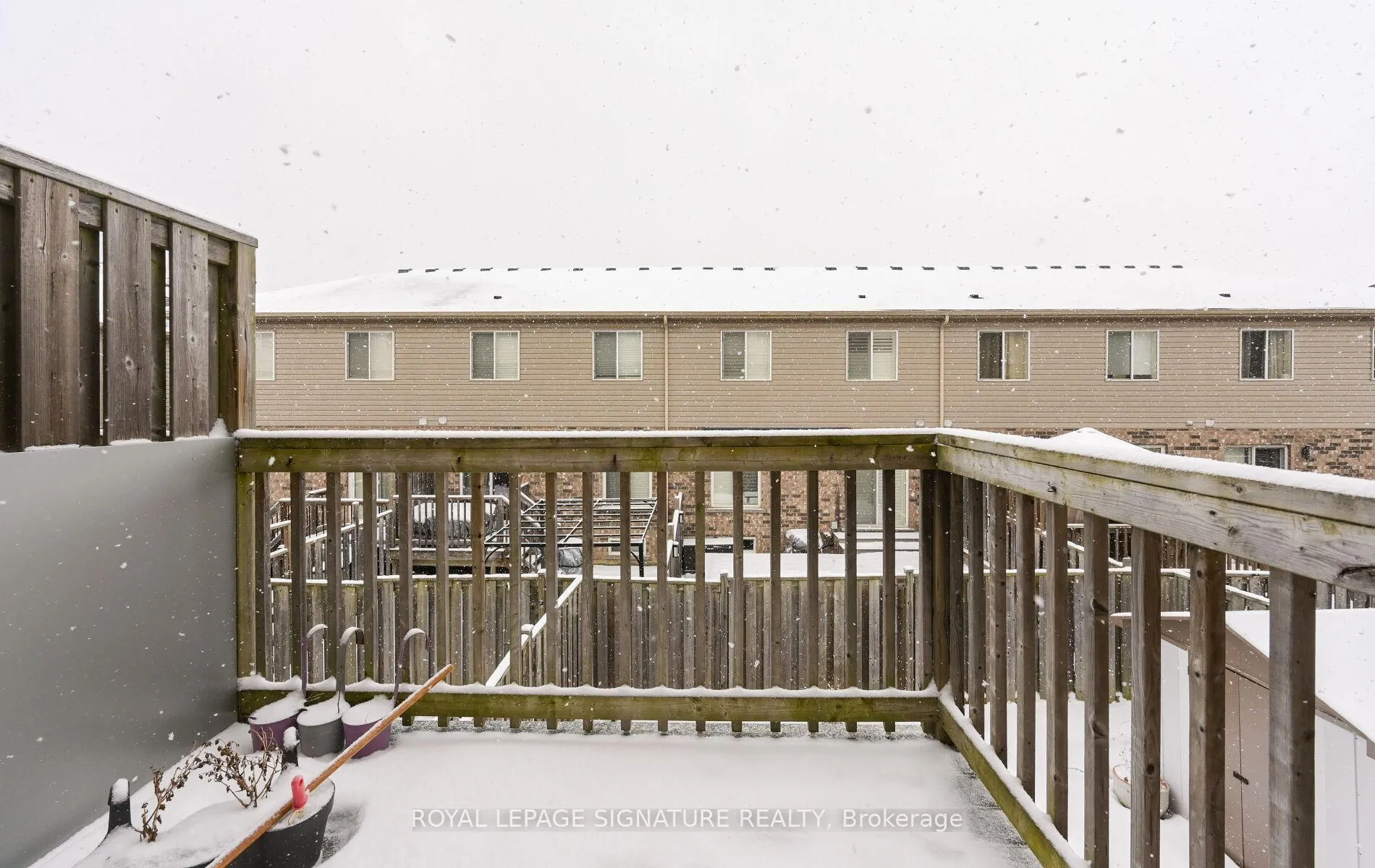 Photo 21 of Unit Lower Level b, 96 Highgate Drive, Hamilton, Stoney Creek Mountain — HOMEH