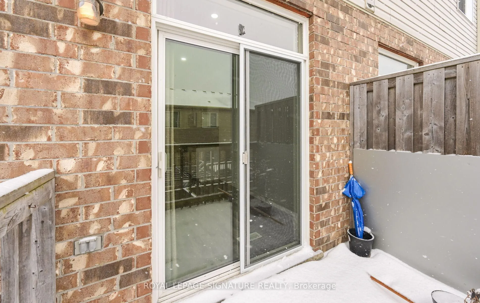 Photo 23 of Unit Lower Level b, 96 Highgate Drive, Hamilton, Stoney Creek Mountain — HOMEH