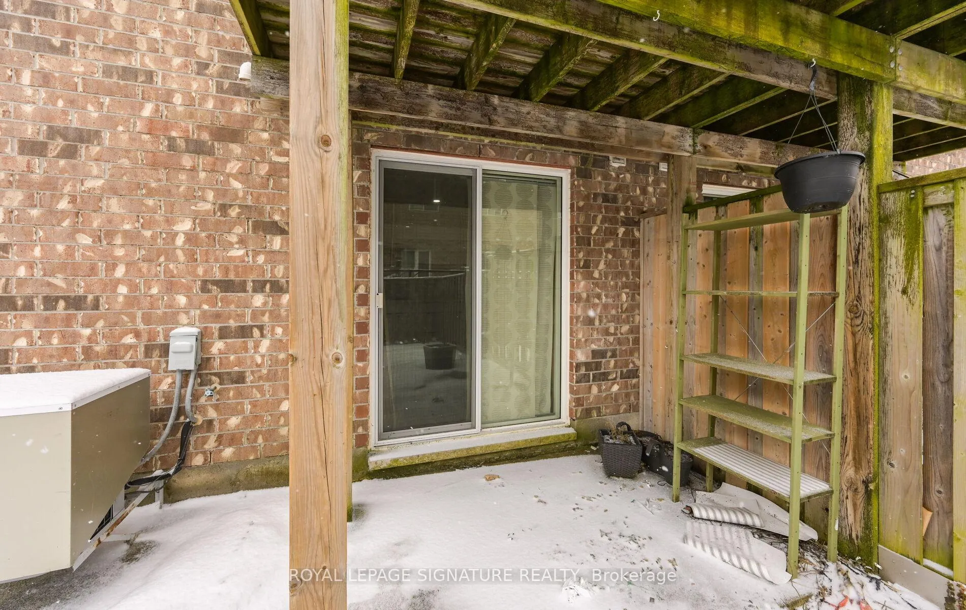 Photo 27 of Unit Lower Level b, 96 Highgate Drive, Hamilton, Stoney Creek Mountain — HOMEH