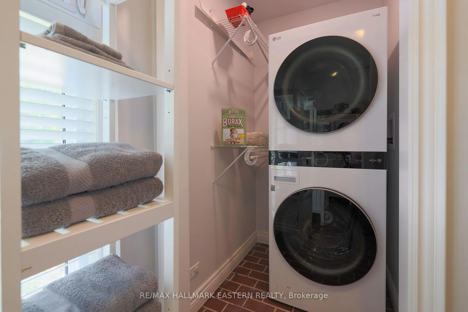 Photo 23 of 2310 Salmon Bay Road, Douro-Dummer — HOMEH