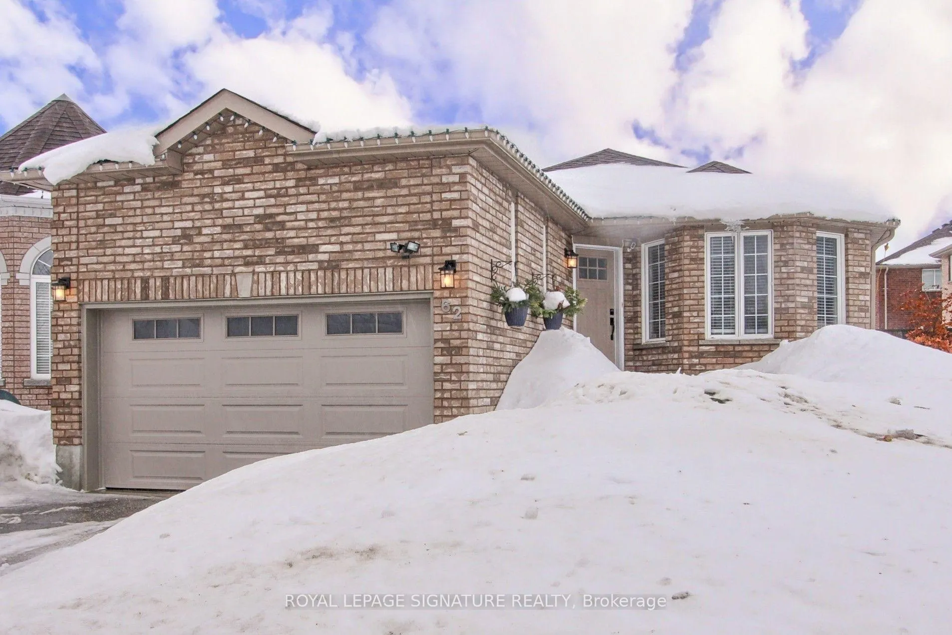 Photo 1 of 62 Cloughley Drive, Barrie, 400 West — HOMEH
