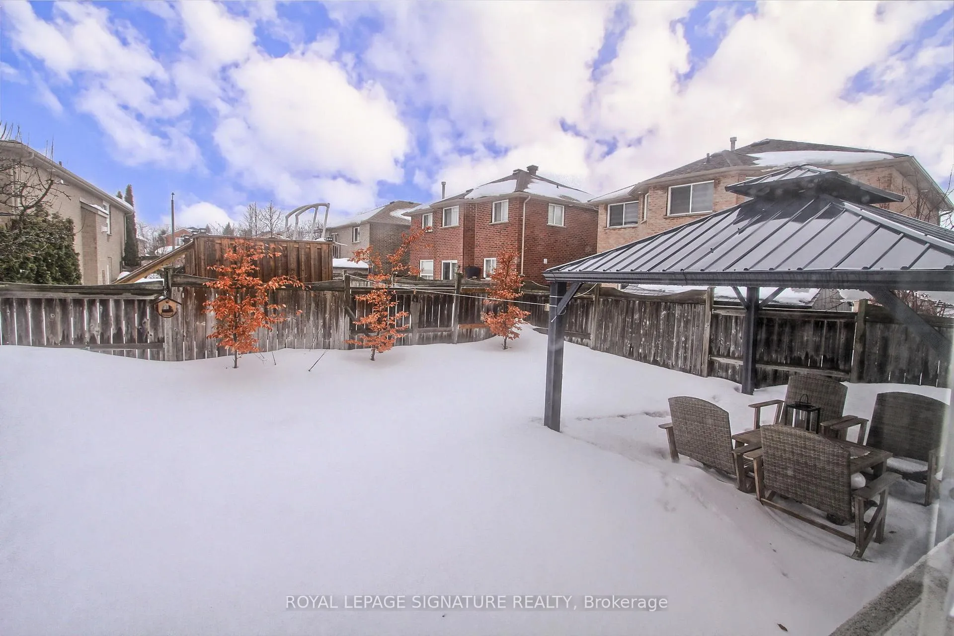 Photo 42 of 62 Cloughley Drive, Barrie, 400 West — HOMEH