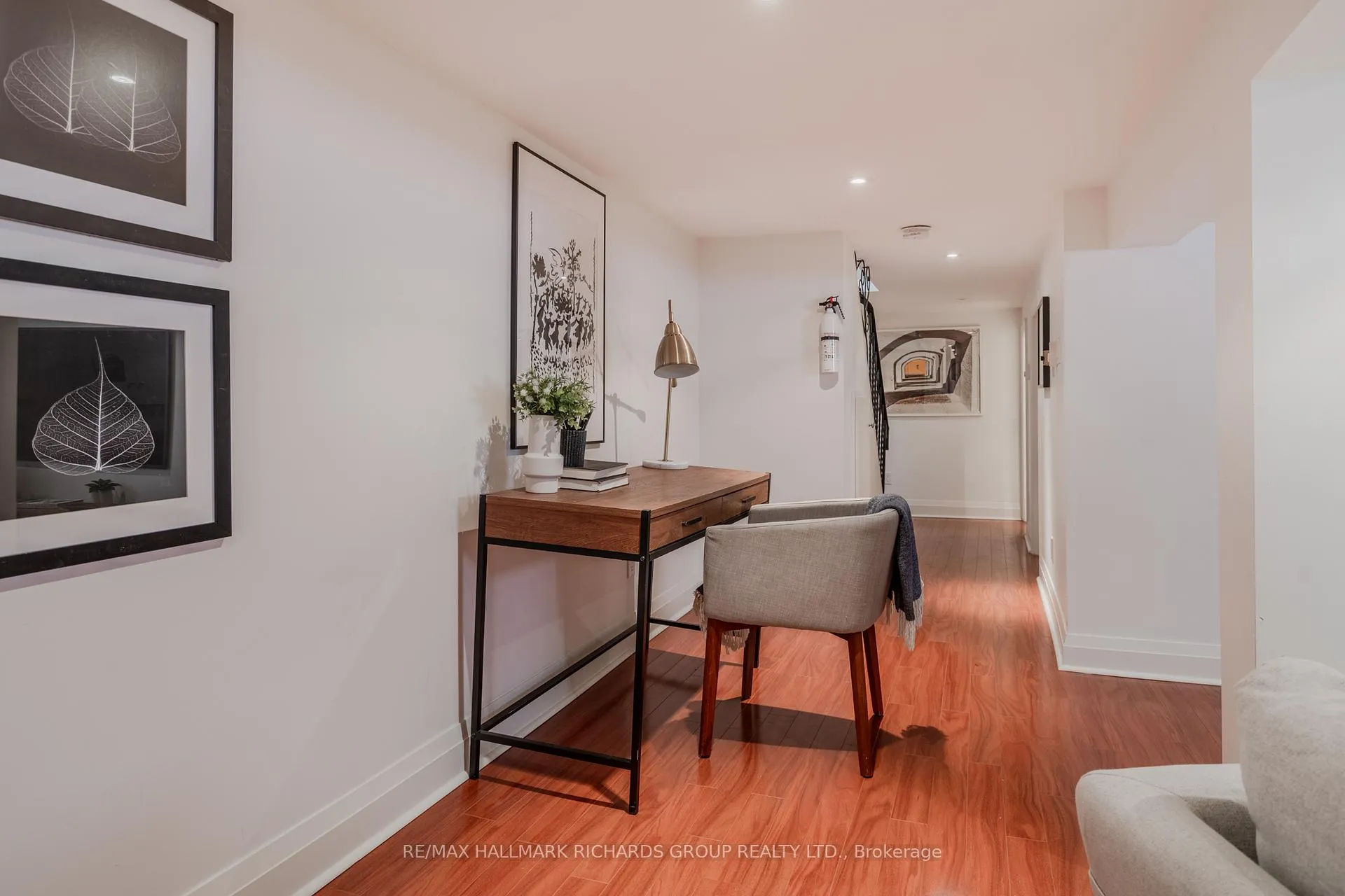Photo 20 of 71 Lawrence Avenue W, Toronto, Lawrence Park South — HOMEH