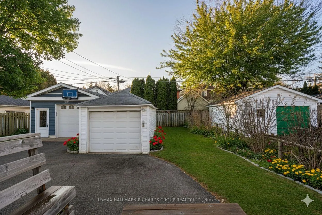 Photo 22 of 71 Lawrence Avenue W, Toronto, Lawrence Park South — HOMEH