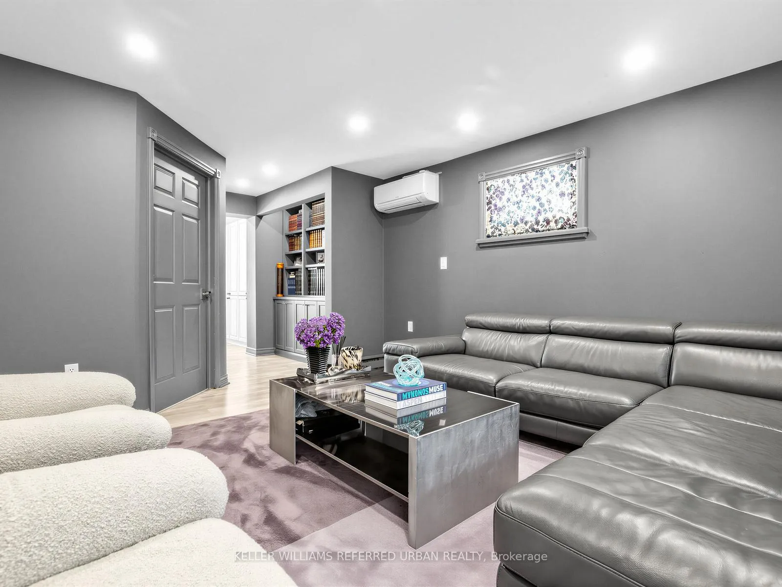 Photo 17 of 47 Dell Park Avenue, Toronto, Englemount-Lawrence — HOMEH