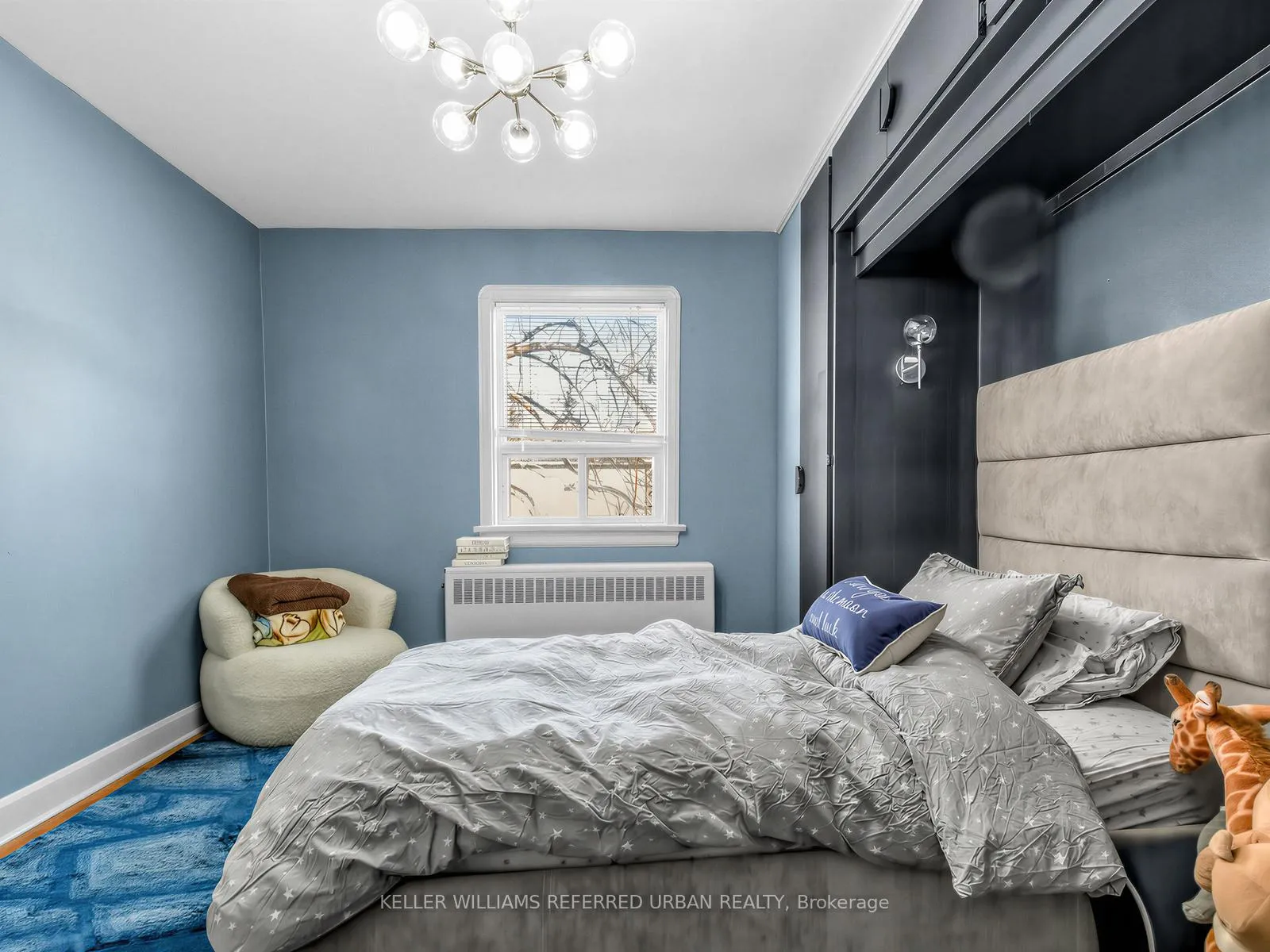 Photo 23 of 47 Dell Park Avenue, Toronto, Englemount-Lawrence — HOMEH