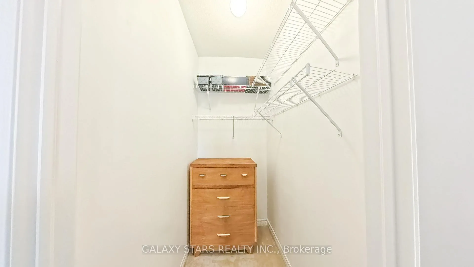 Photo 11 of Unit 8, 1050 Elton Way, Whitby, Pringle Creek — HOMEH