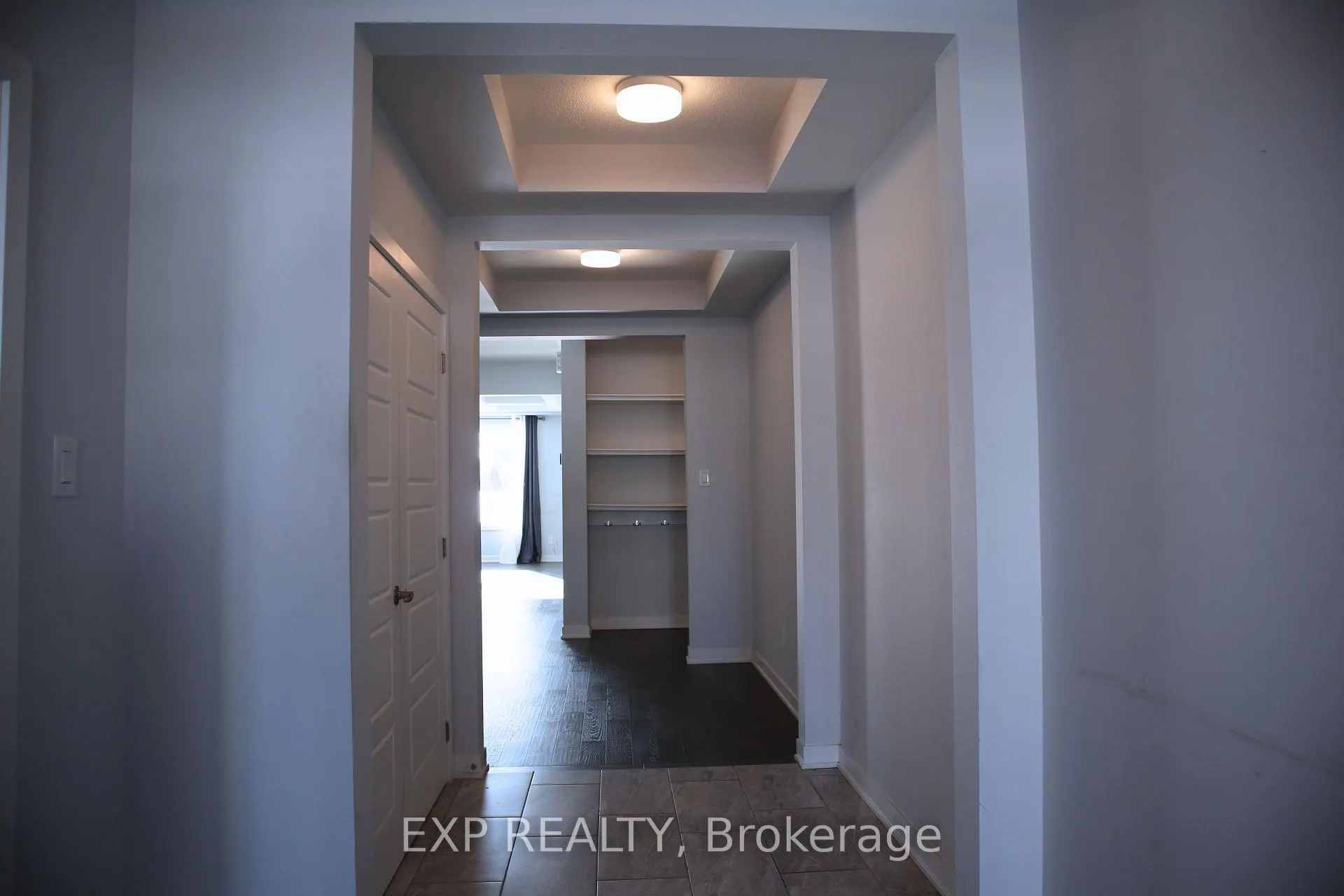 Photo 5 of 705 Fenwick Way, Ottawa, Barrhaven - Stonebridge — HOMEH