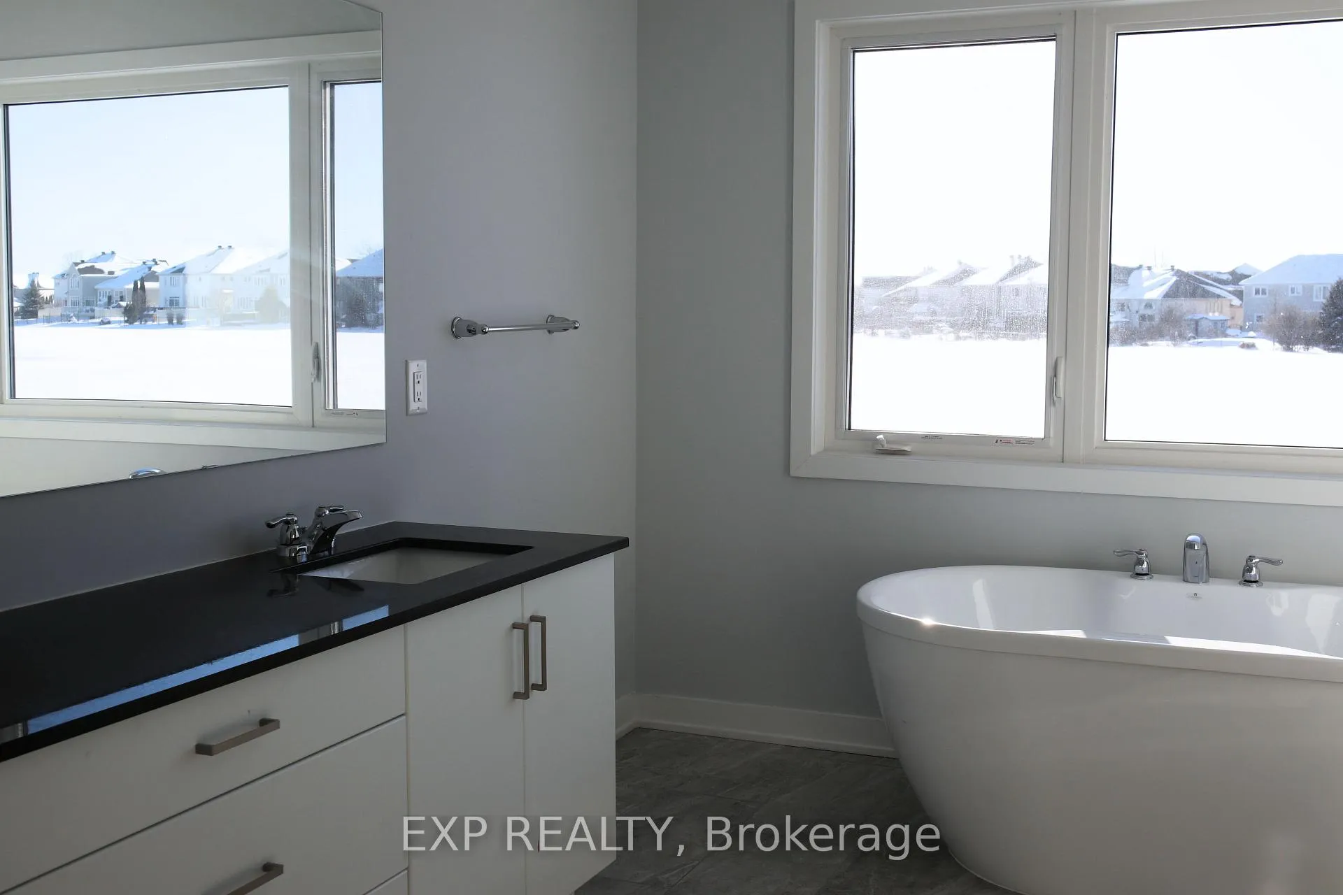 Photo 18 of 705 Fenwick Way, Ottawa, Barrhaven - Stonebridge — HOMEH