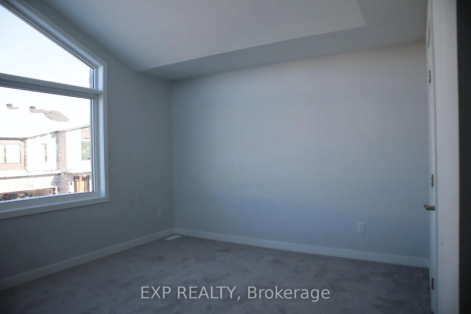 Photo 24 of 705 Fenwick Way, Ottawa, Barrhaven - Stonebridge — HOMEH