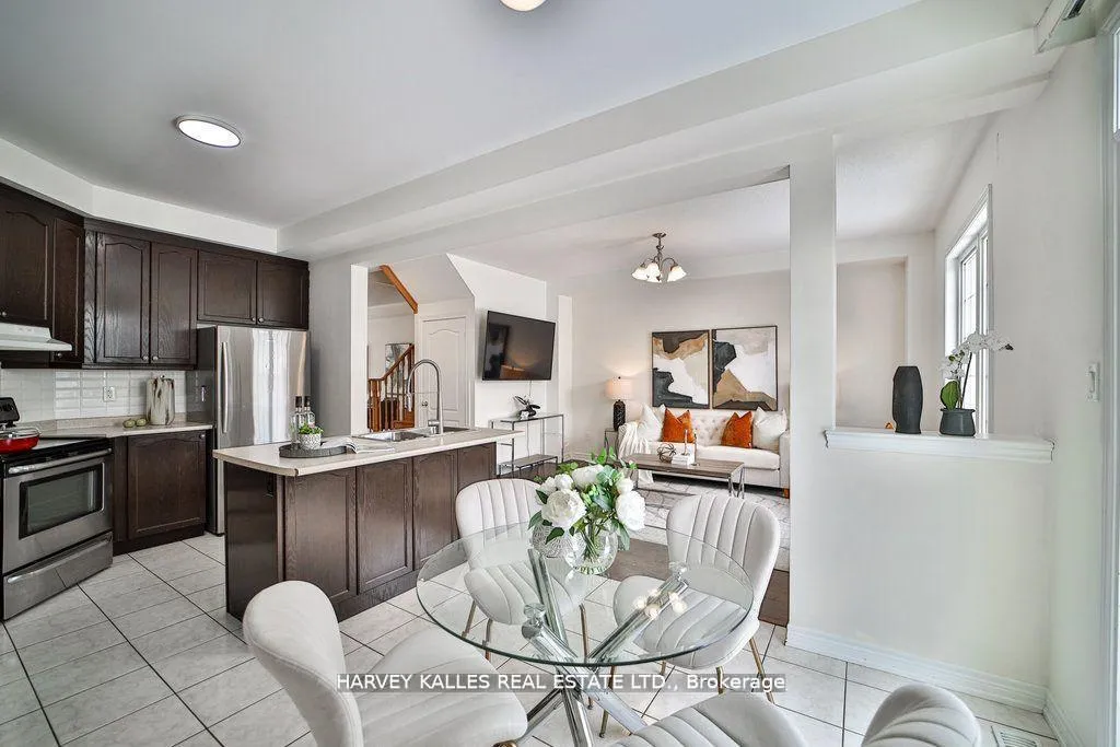 Photo 10 of 159 Hammersly Boulevard, Markham, Wismer — HOMEH