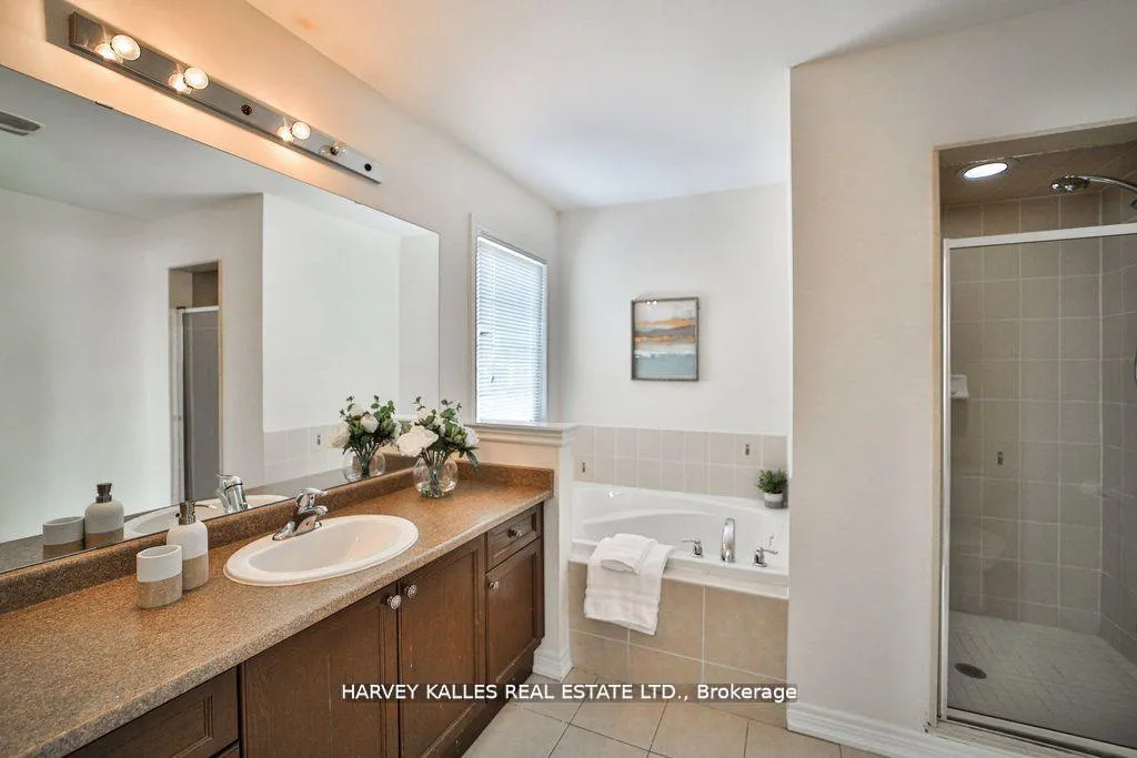 Photo 32 of 159 Hammersly Boulevard, Markham, Wismer — HOMEH