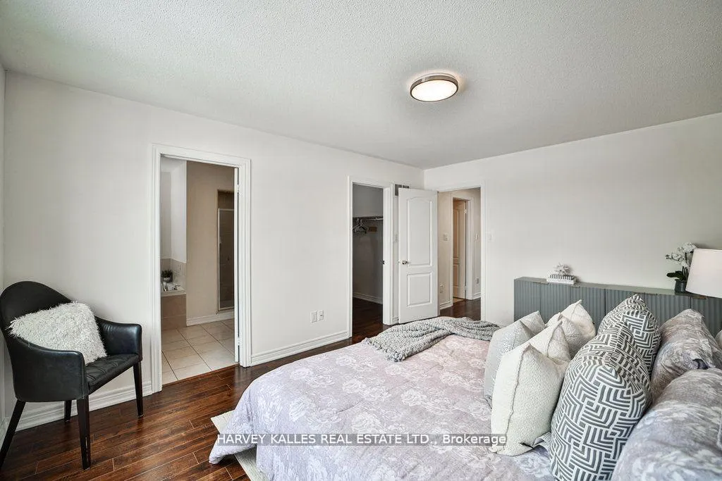 Photo 34 of 159 Hammersly Boulevard, Markham, Wismer — HOMEH