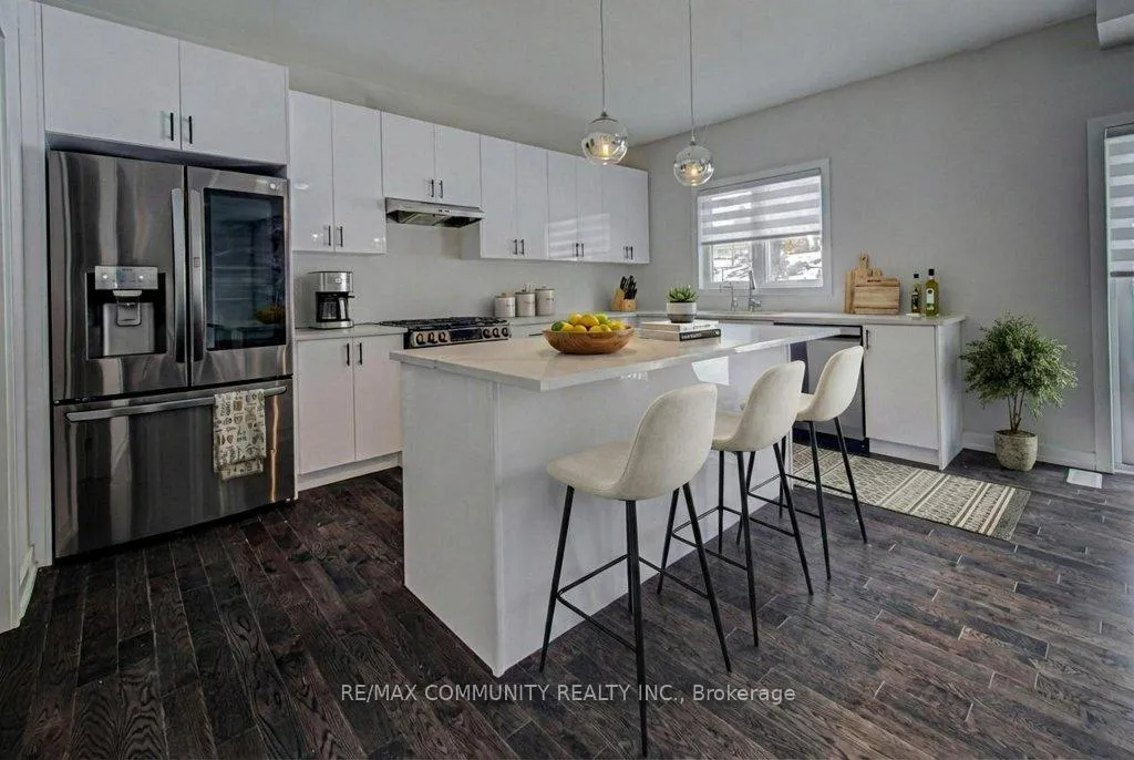 Photo 16 of 55 Tulip Crescent, Norfolk, Simcoe — HOMEH