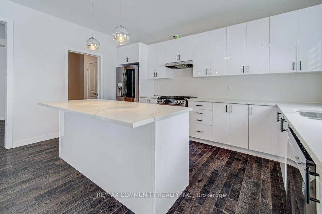 Photo 19 of 55 Tulip Crescent, Norfolk, Simcoe — HOMEH