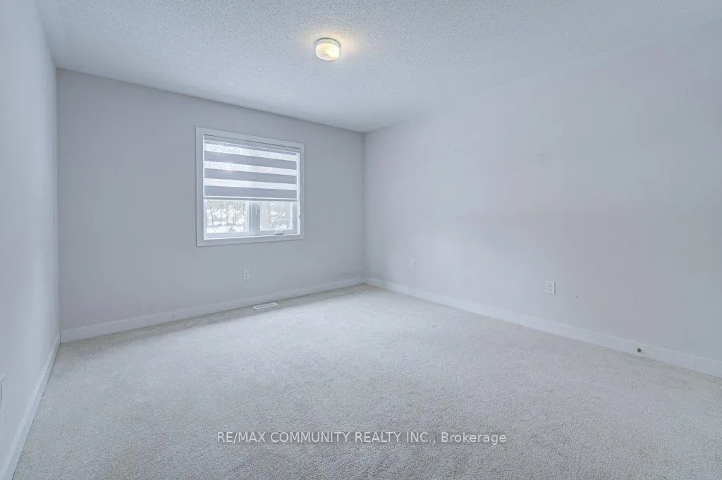 Photo 29 of 55 Tulip Crescent, Norfolk, Simcoe — HOMEH
