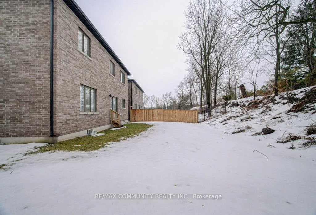 Photo 47 of 55 Tulip Crescent, Norfolk, Simcoe — HOMEH