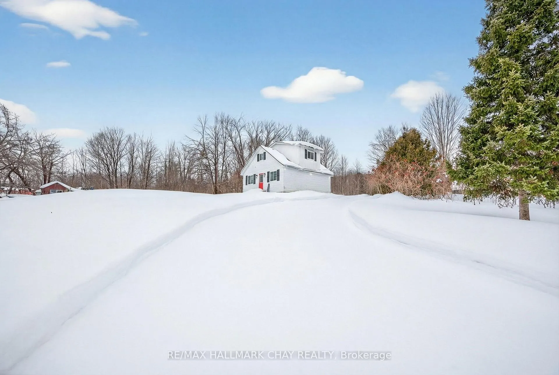 Photo 1 of 1738 Heron Drive, Severn, Fesserton — HOMEH