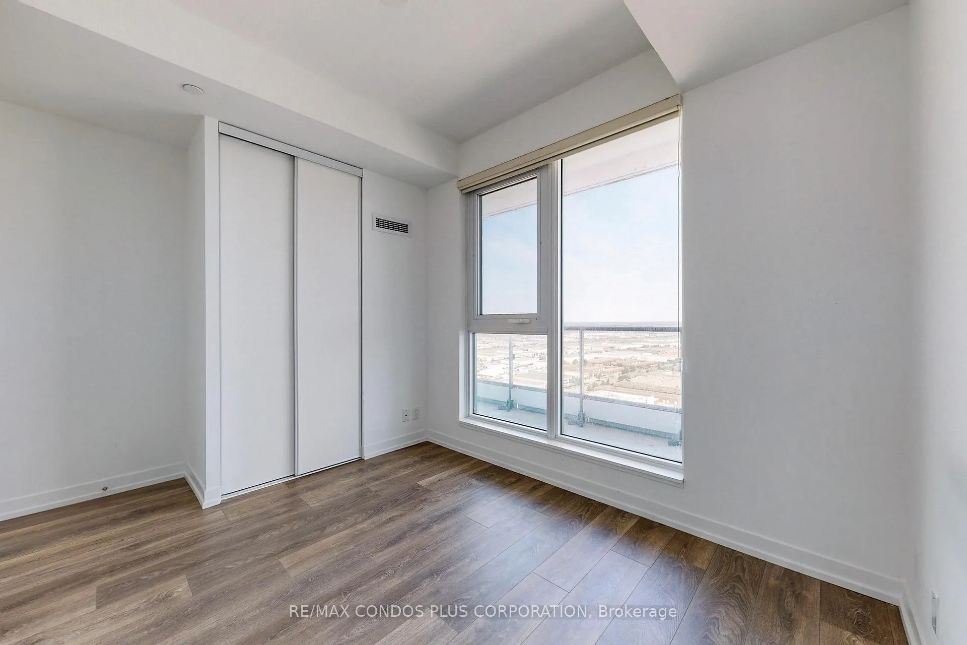 Photo 9 of Unit 3610, 5 Buttermill Avenue, Vaughan, Vaughan Corporate Centre — HOMEH