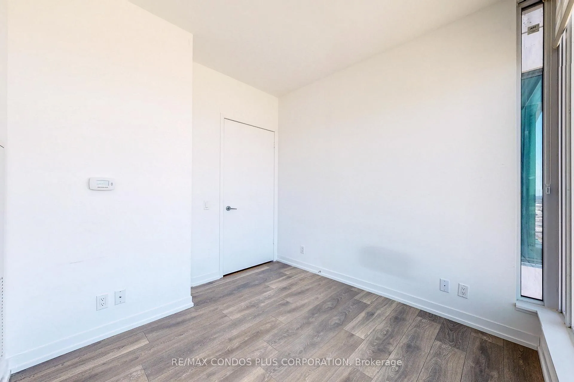 Photo 15 of Unit 3610, 5 Buttermill Avenue, Vaughan, Vaughan Corporate Centre — HOMEH