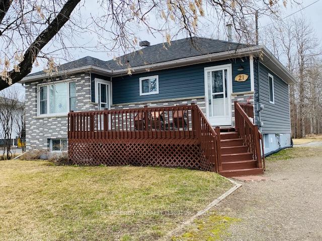 Photo 1 of 21 Wolfe Street, Kapuskasing — HOMEH
