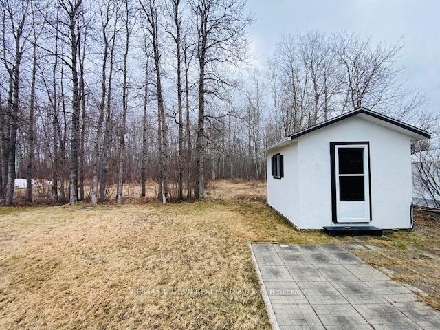 Photo 9 of 21 Wolfe Street, Kapuskasing — HOMEH