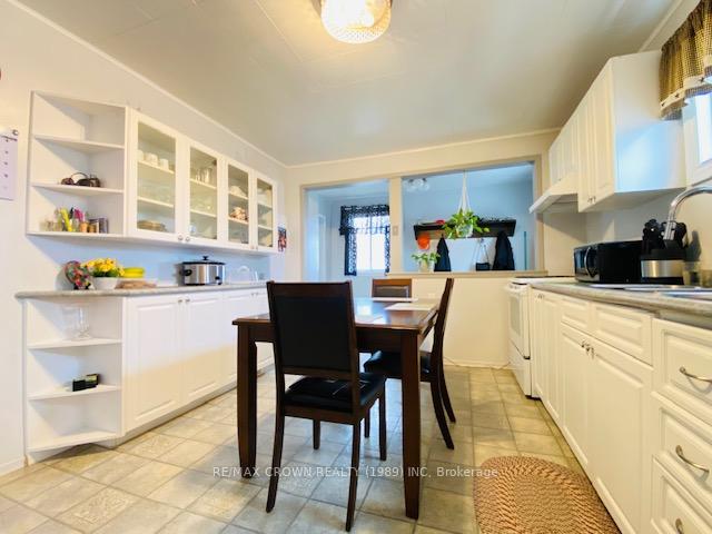 Photo 13 of 21 Wolfe Street, Kapuskasing — HOMEH