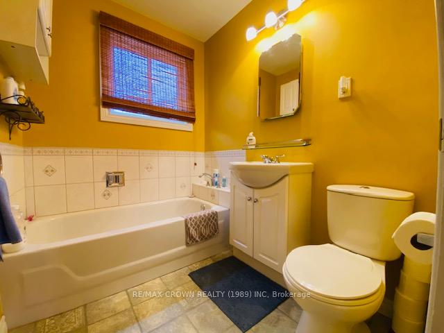 Photo 20 of 21 Wolfe Street, Kapuskasing — HOMEH