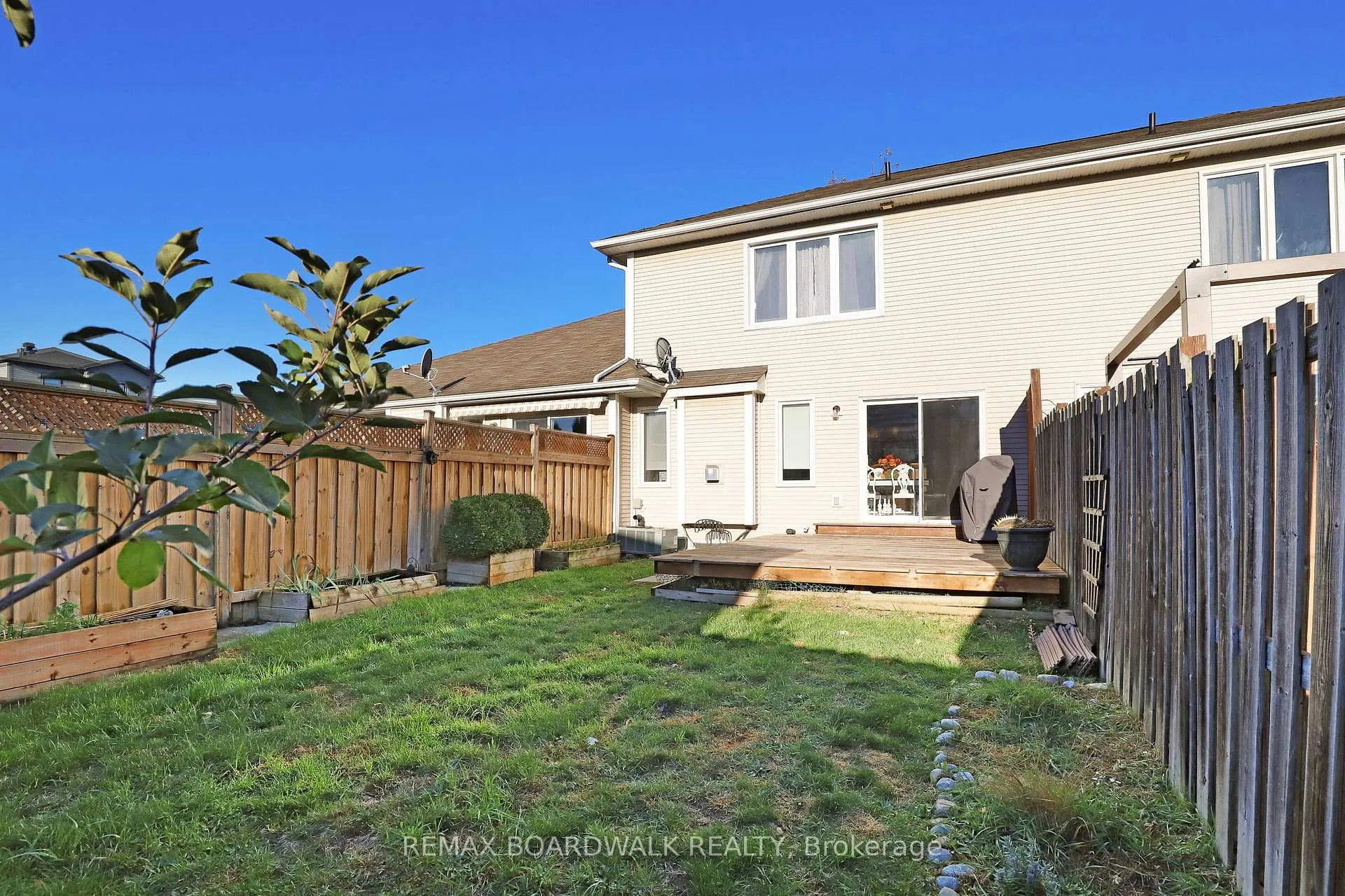Photo 5 of 20 Alma Street E, North Grenville, Kemptville — HOMEH