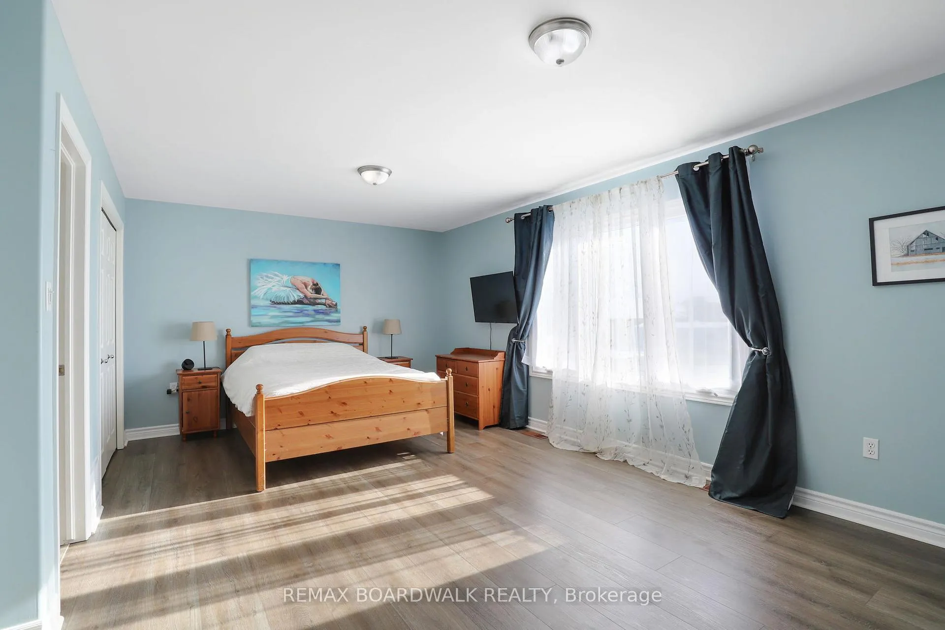 Photo 23 of 20 Alma Street E, North Grenville, Kemptville — HOMEH