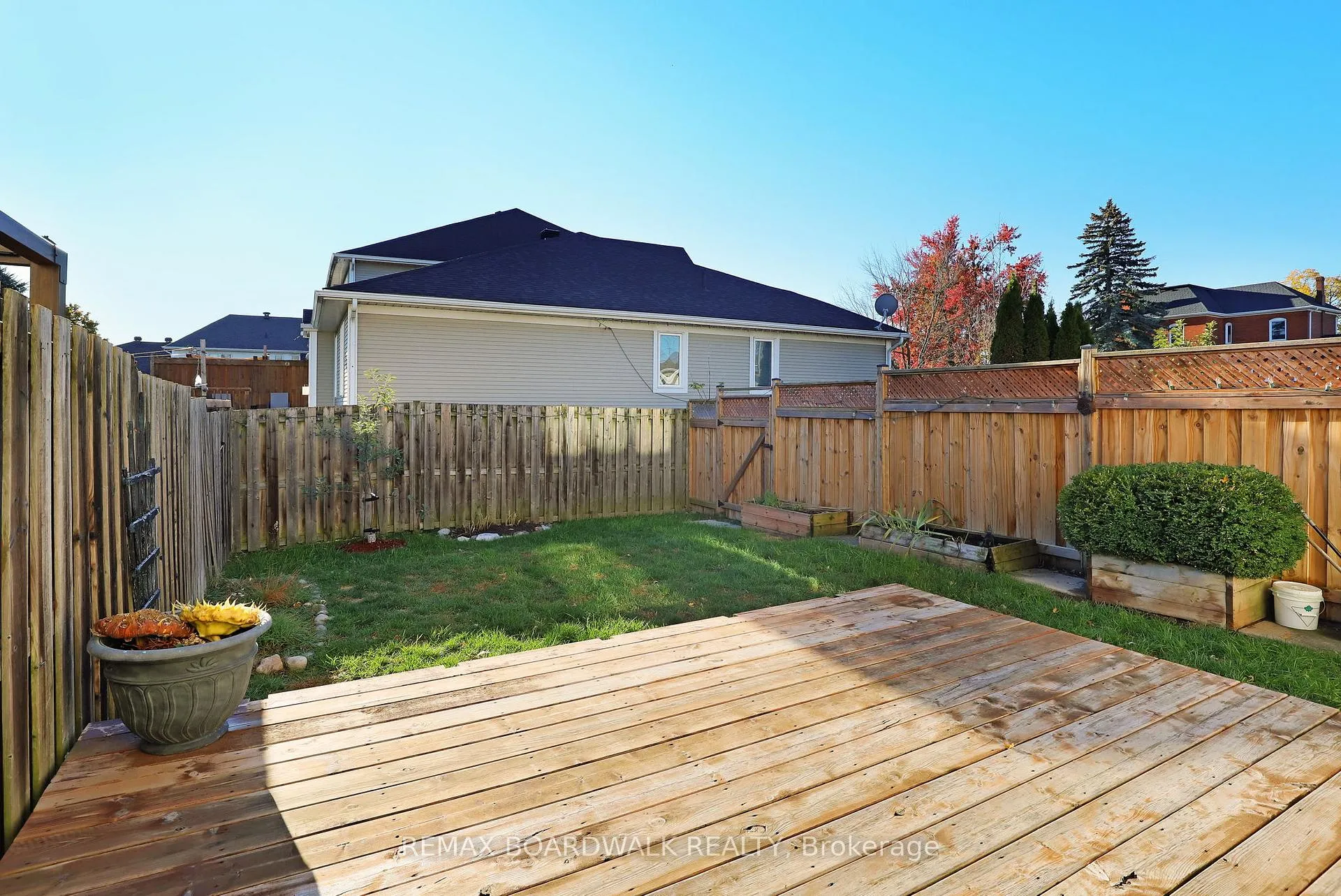 Photo 36 of 20 Alma Street E, North Grenville, Kemptville — HOMEH