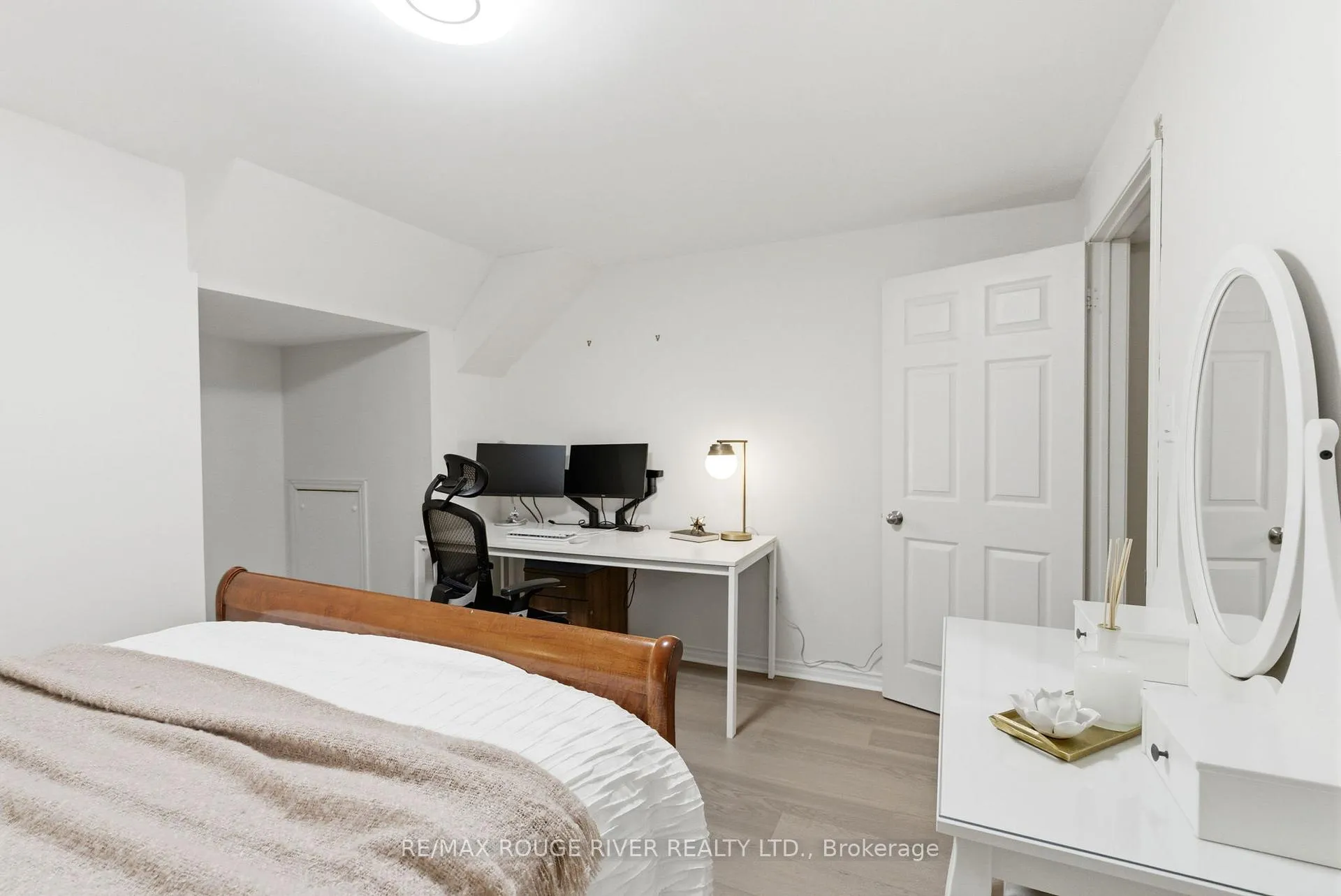 Photo 31 of 1016 McQuay Boulevard, Whitby, Lynde Creek — HOMEH