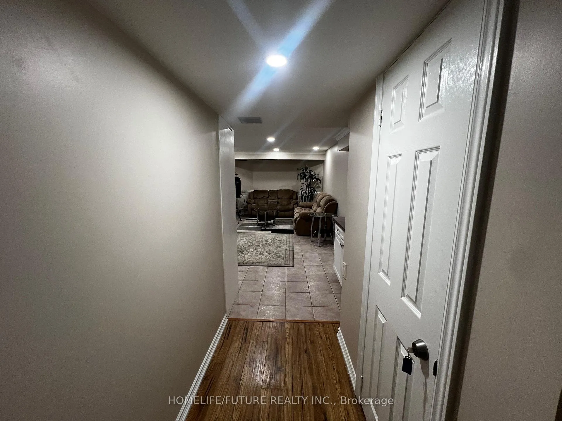 Photo 10 of Unit Bsmt, 45 Bretton Circle, Markham, Rouge Fairways — HOMEH