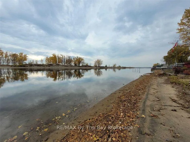 Photo 5 of Unit A15, 280 River Road E, Wasaga Beach — HOMEH
