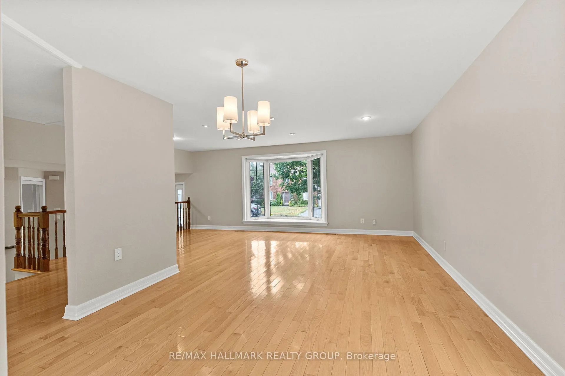 Photo 17 of 30 Lillico Drive, Ottawa, Hunt Club — HOMEH