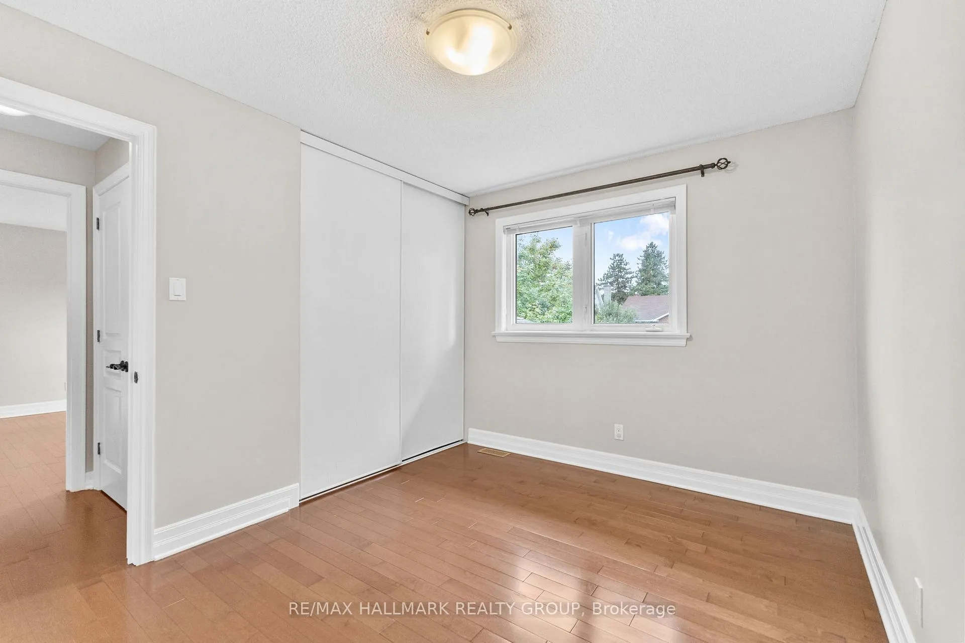 Photo 31 of 30 Lillico Drive, Ottawa, Hunt Club — HOMEH