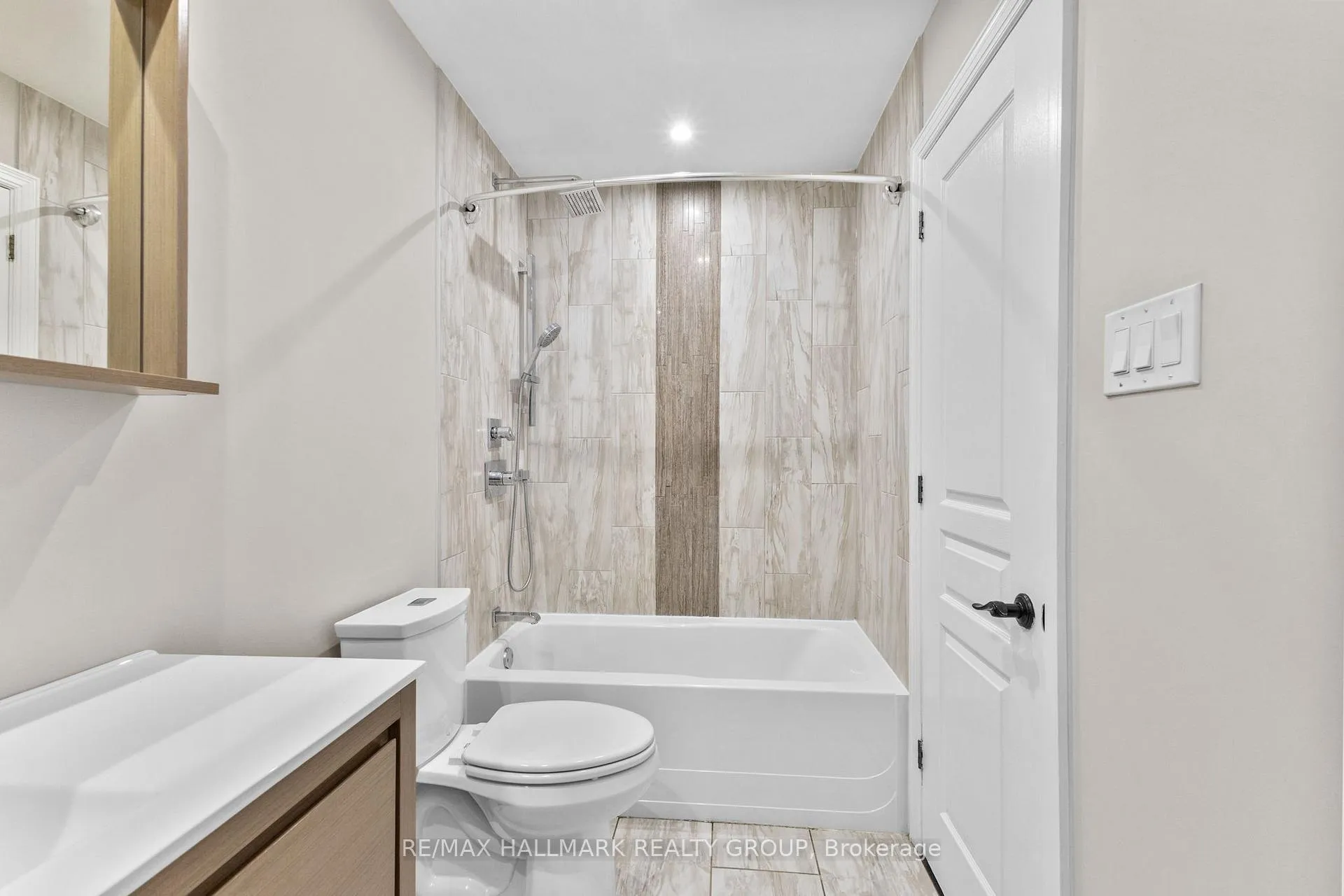 Photo 36 of 30 Lillico Drive, Ottawa, Hunt Club — HOMEH