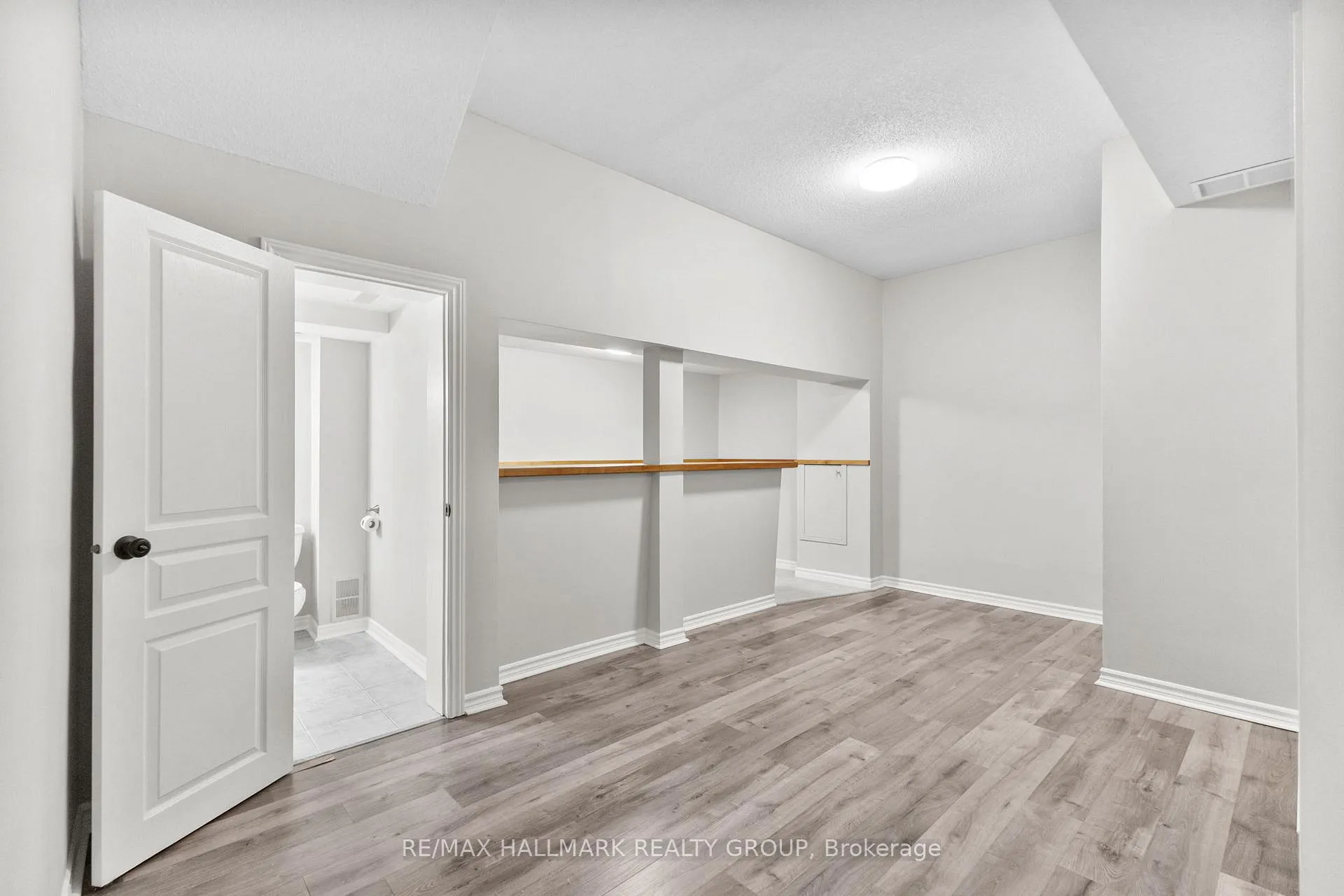 Photo 42 of 30 Lillico Drive, Ottawa, Hunt Club — HOMEH