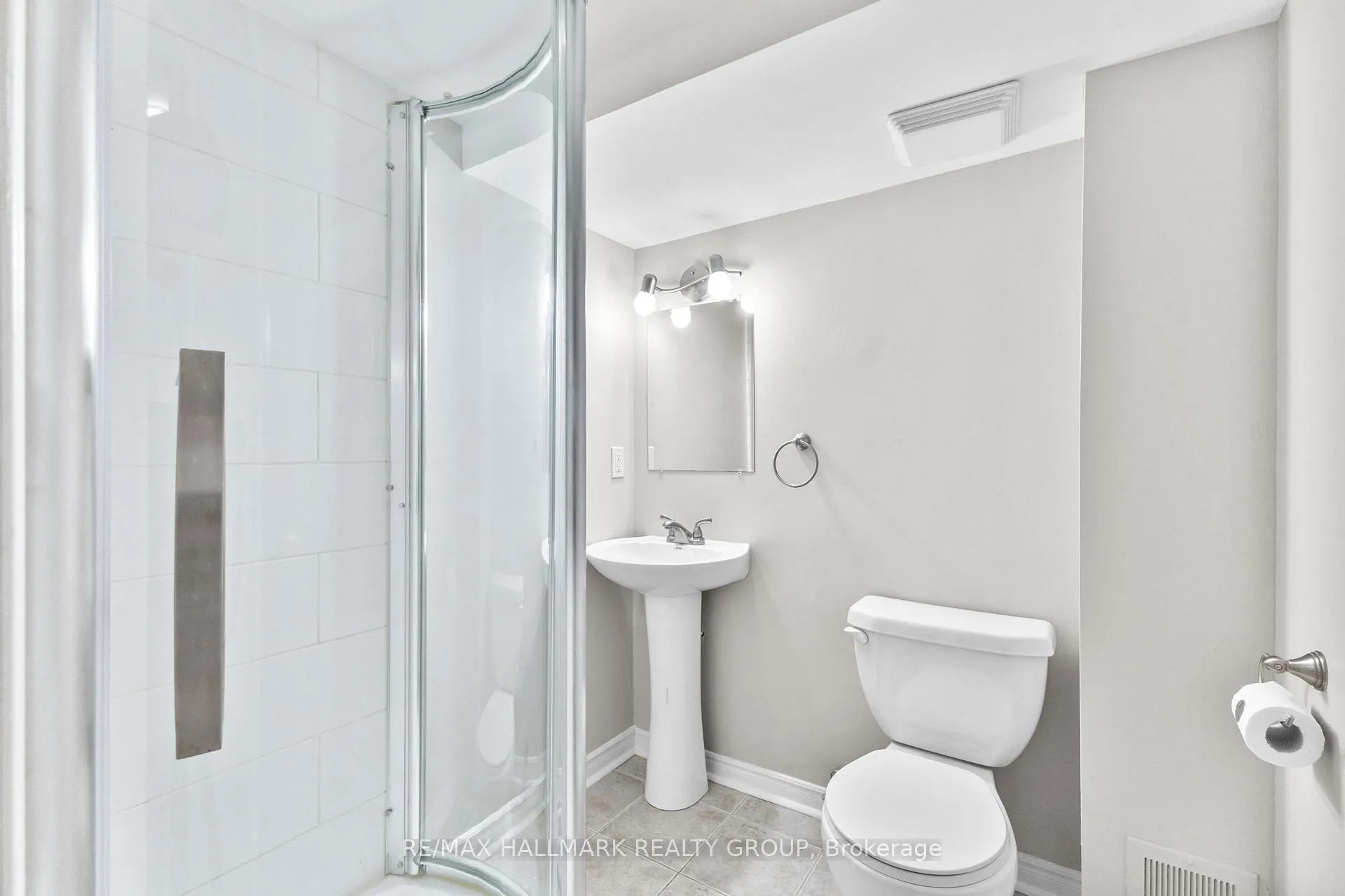 Photo 44 of 30 Lillico Drive, Ottawa, Hunt Club — HOMEH