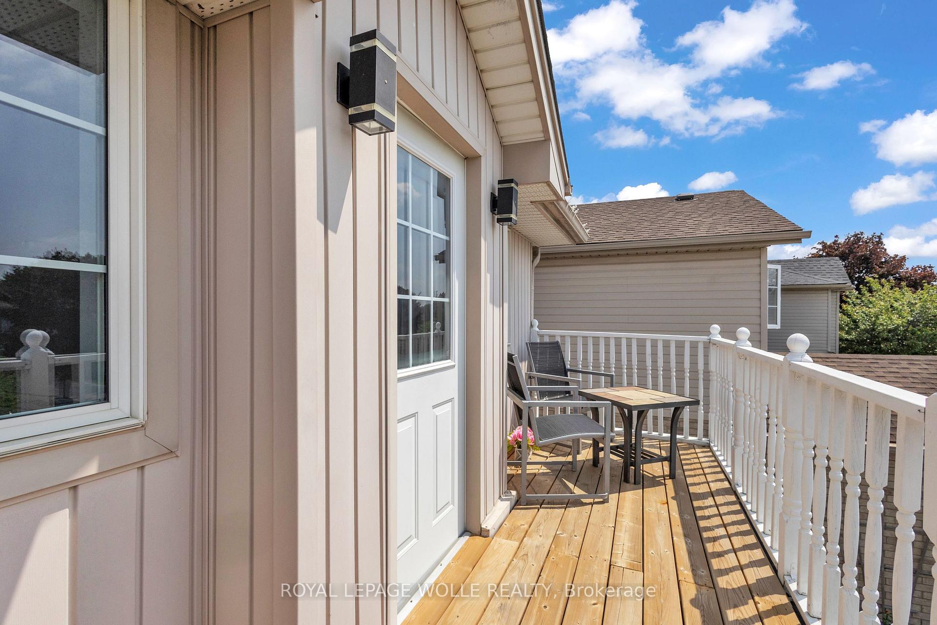 Photo 20 of 50 Inge Court, Kitchener — HOMEH