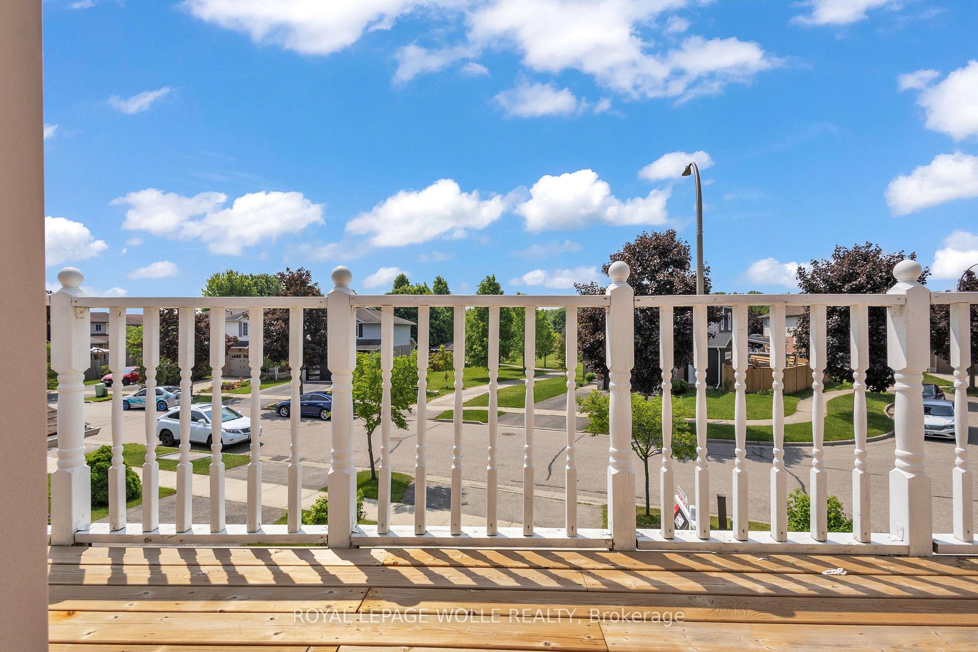 Photo 21 of 50 Inge Court, Kitchener — HOMEH