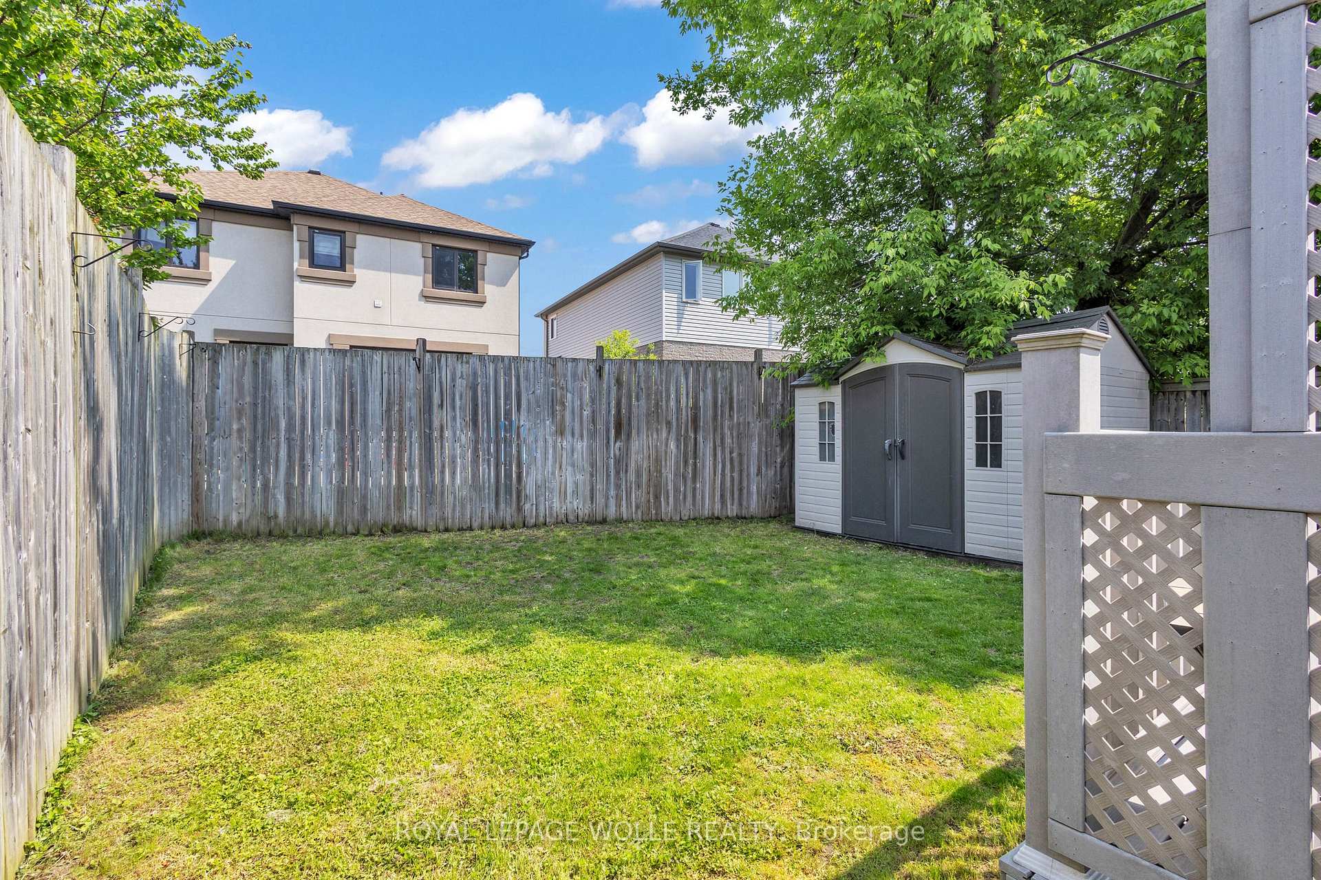 Photo 31 of 50 Inge Court, Kitchener — HOMEH