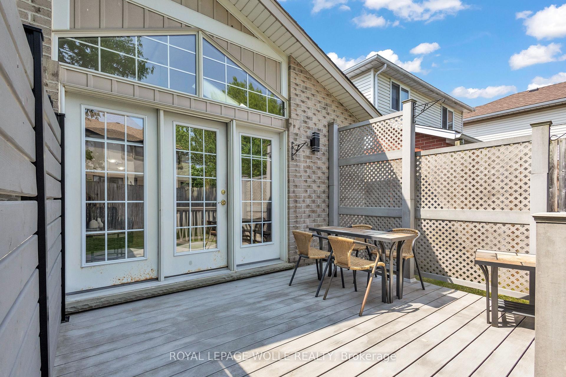 Photo 32 of 50 Inge Court, Kitchener — HOMEH