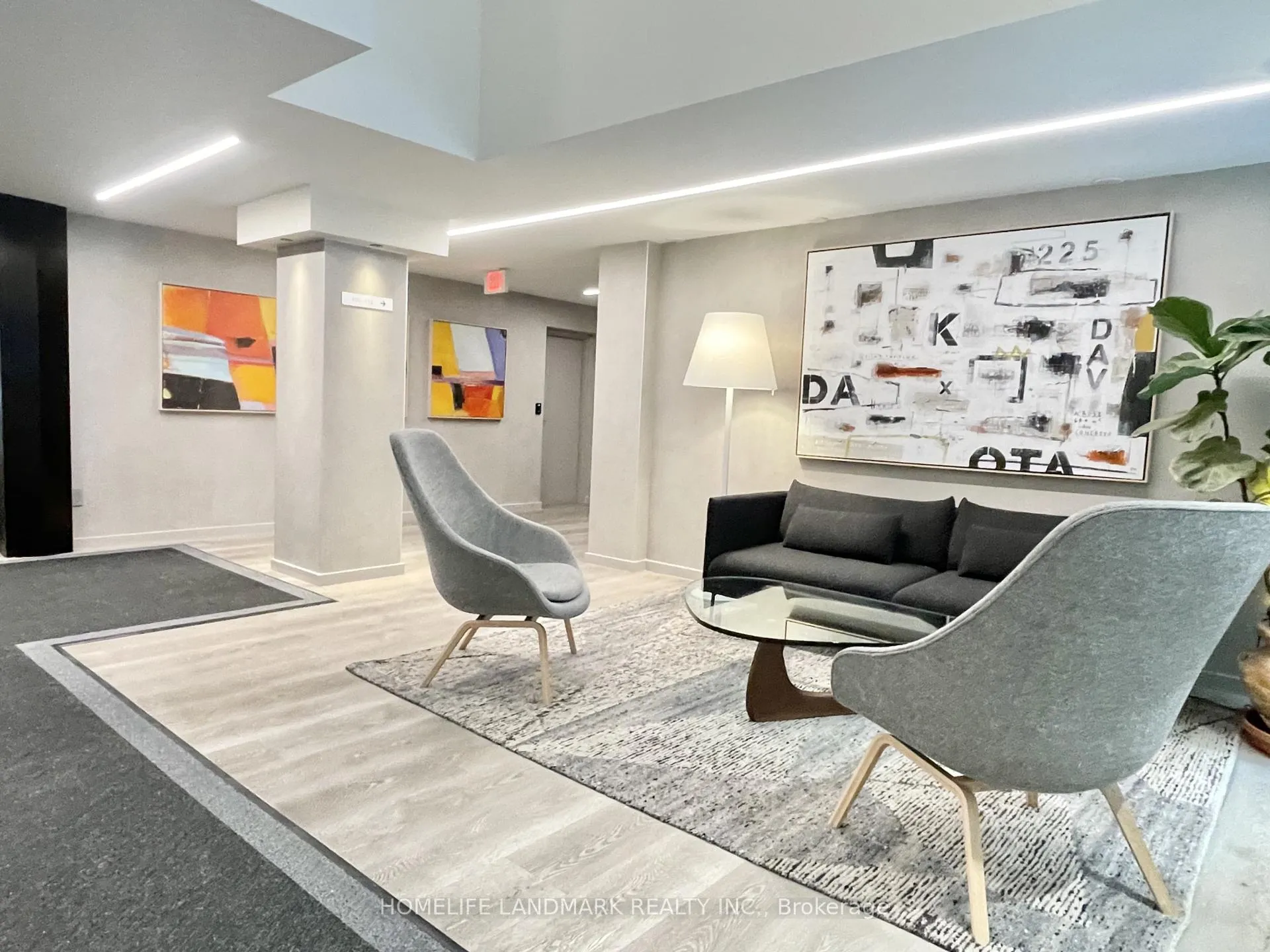 Photo 1 of Unit 202, 225 Davenport Road, Toronto, The Annex — HOMEH