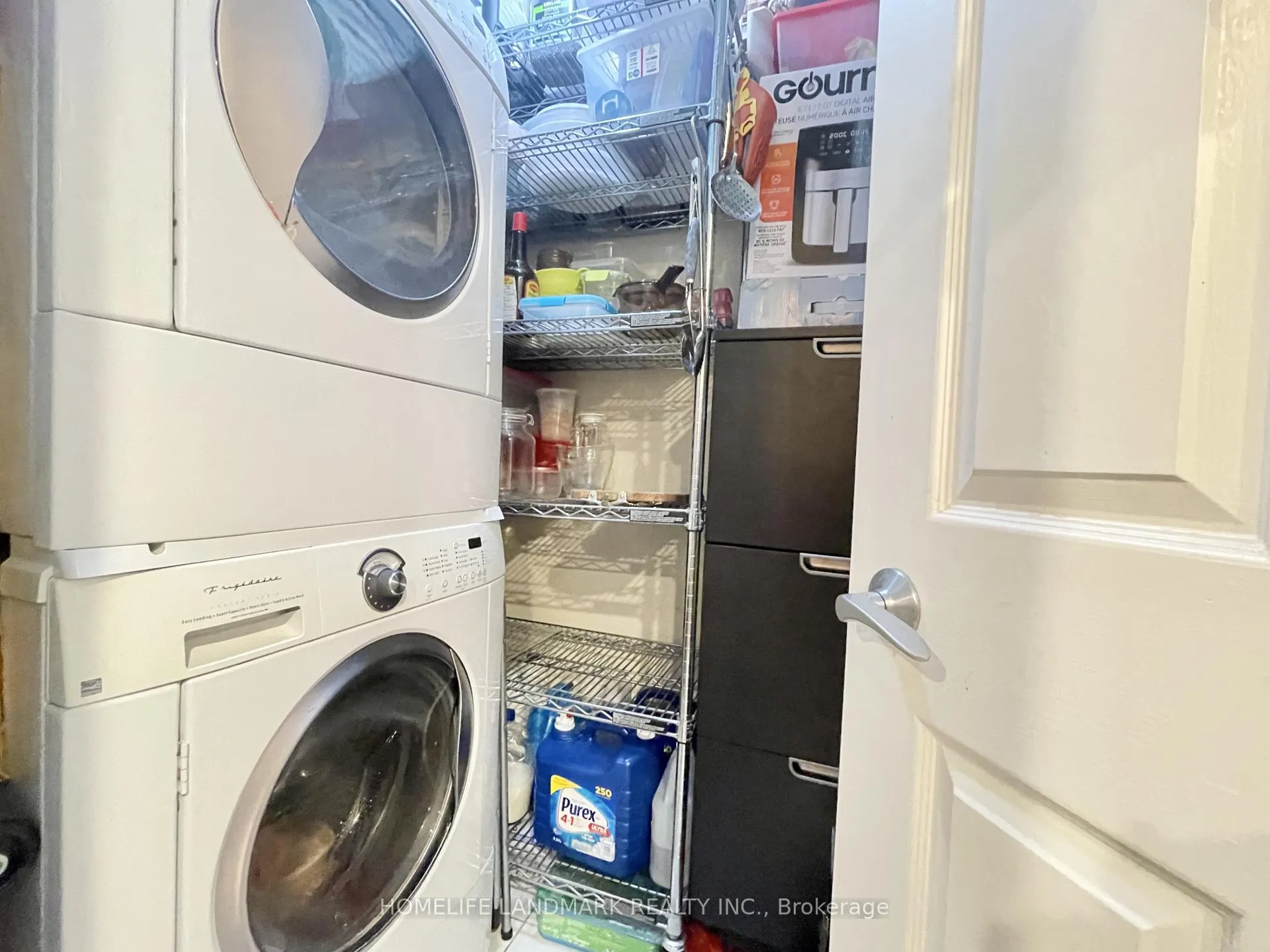 Photo 17 of Unit 202, 225 Davenport Road, Toronto, The Annex — HOMEH