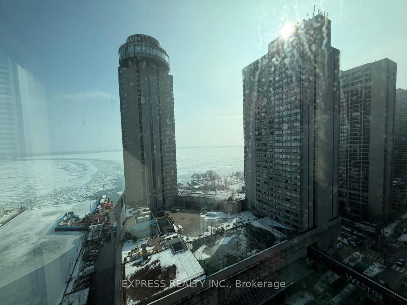 Photo 8 of Unit 2105, 10 Queens Quay W, Toronto, Waterfront Communities — HOMEH
