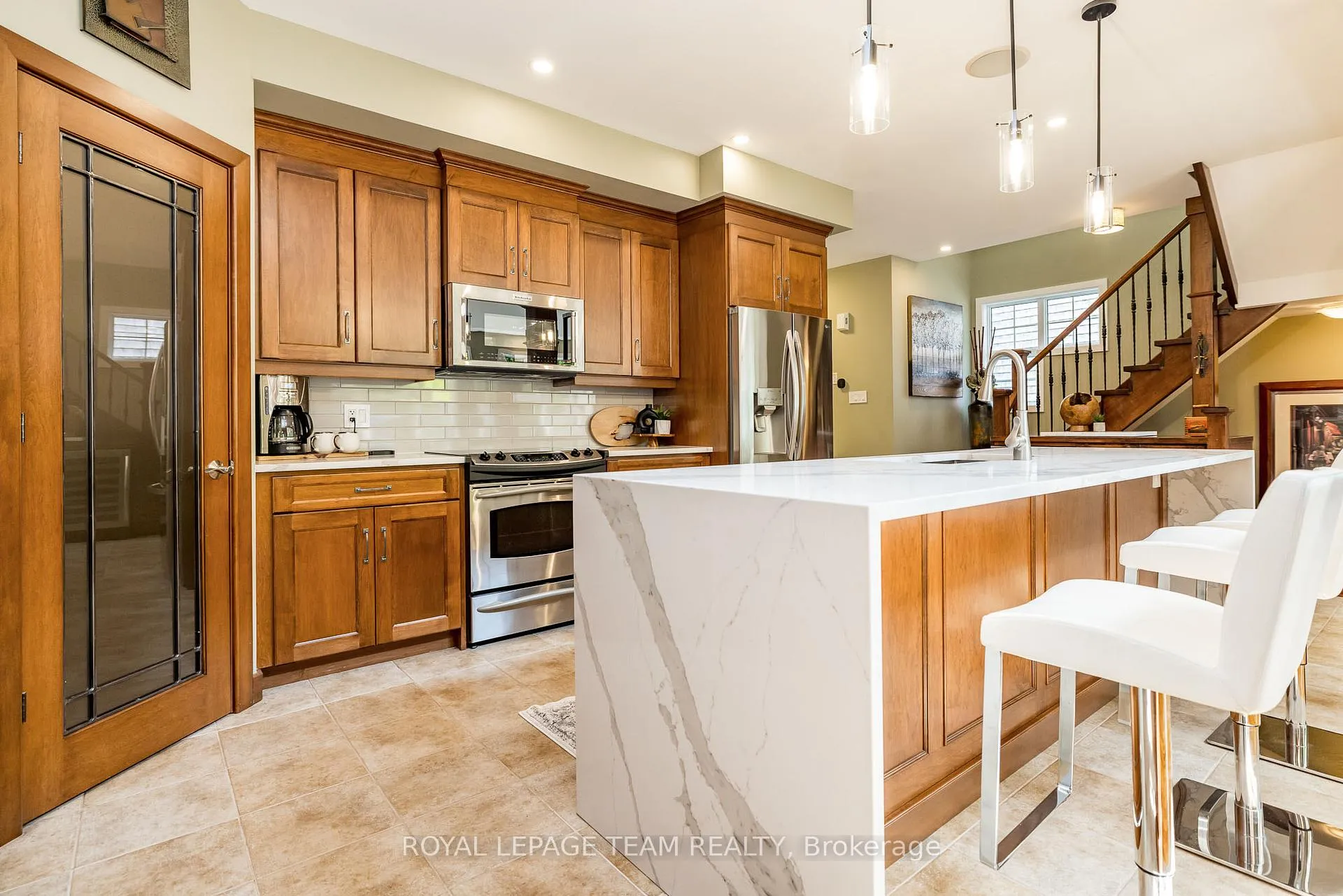 Photo 14 of 19 Turtle Point Private, Ottawa, Kanata - Morgan's Grant/South March — HOMEH