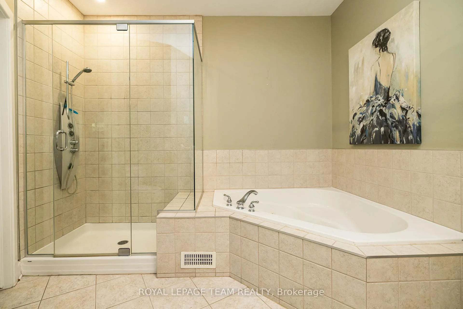 Photo 24 of 19 Turtle Point Private, Ottawa, Kanata - Morgan's Grant/South March — HOMEH