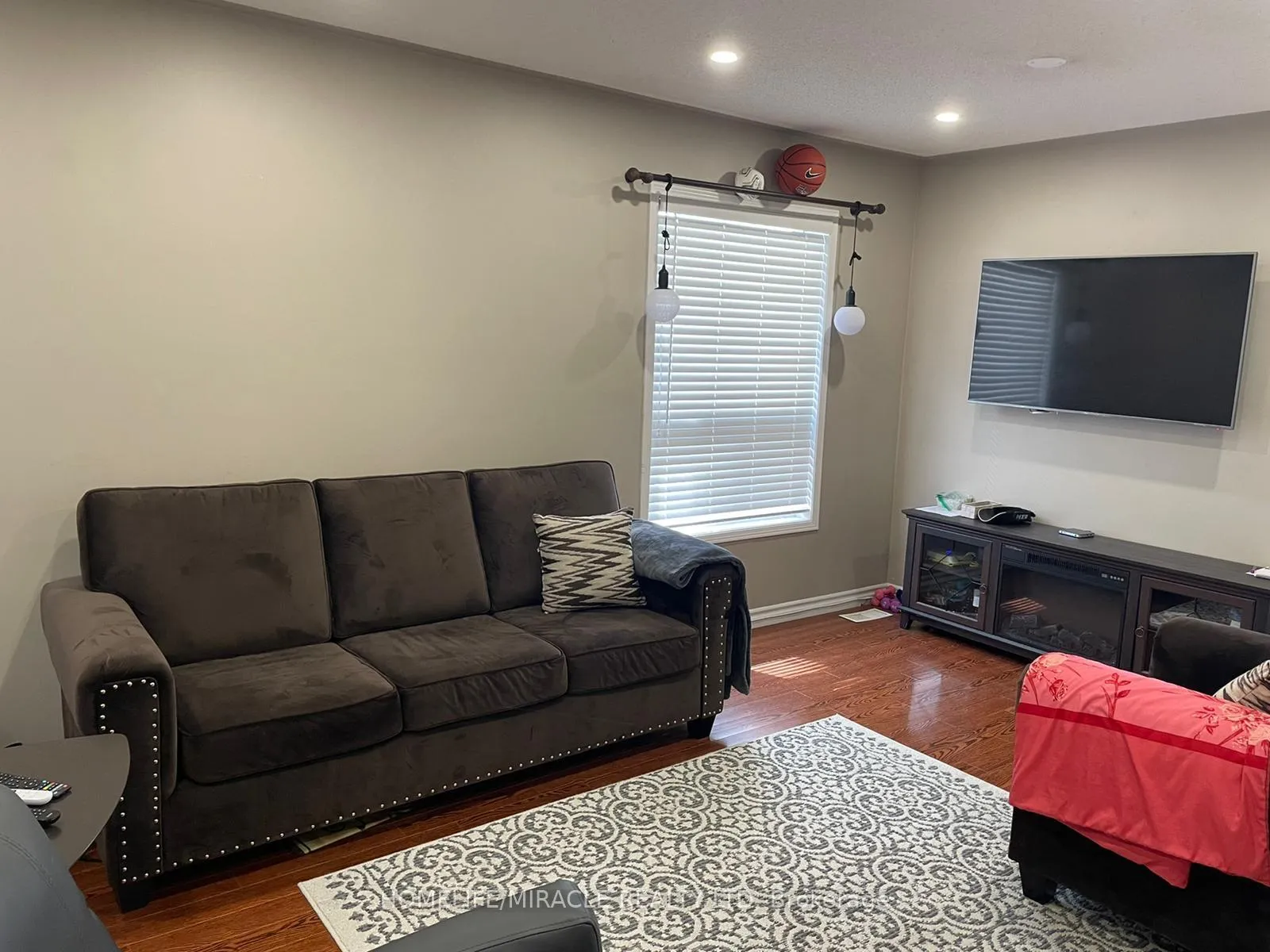 Photo 7 of Unit Upper, 173 Willow Park Drive, Brampton, Sandringham-Wellington — HOMEH