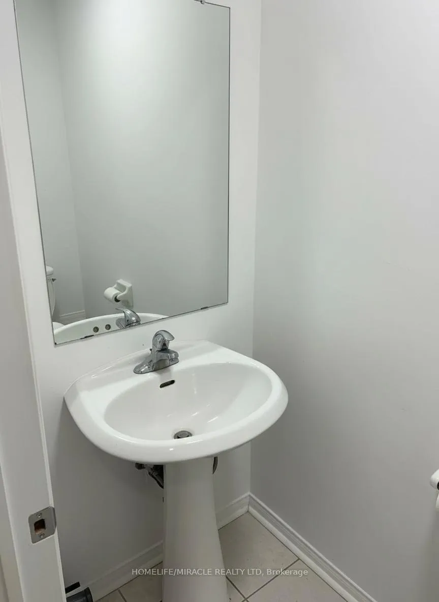 Photo 13 of Unit Upper, 173 Willow Park Drive, Brampton, Sandringham-Wellington — HOMEH